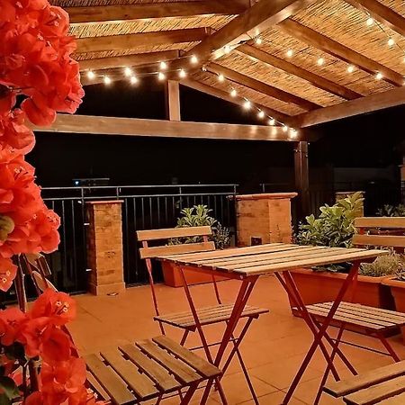 Apartamento Casa Lita Con Terrazzo Rávena Exterior foto