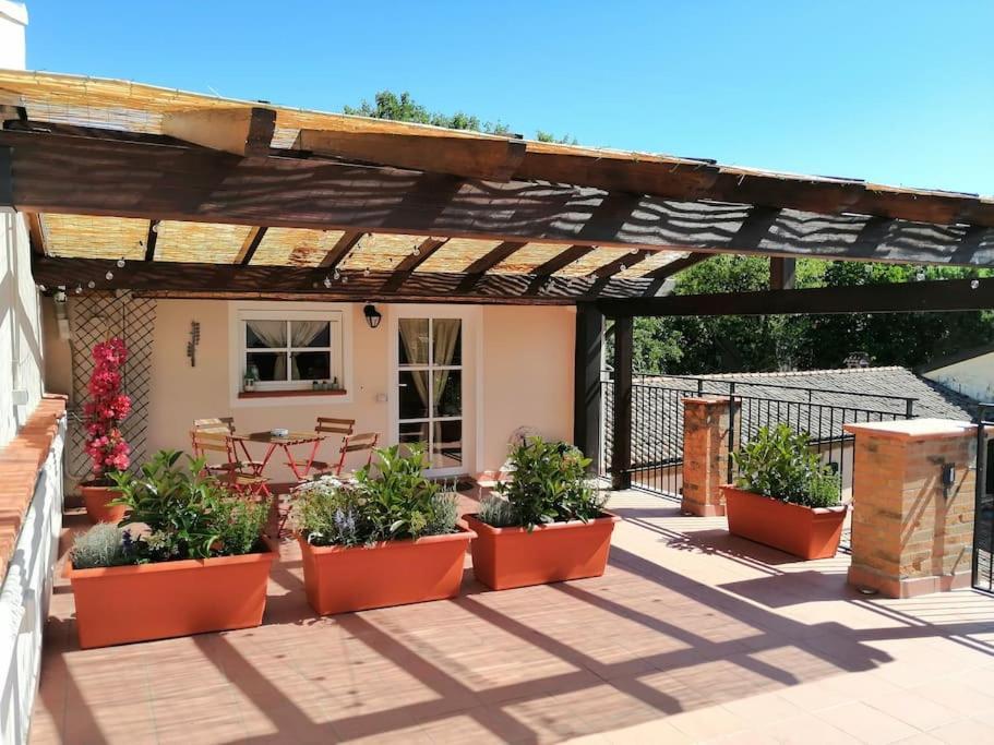 Apartamento Casa Lita Con Terrazzo Rávena Exterior foto